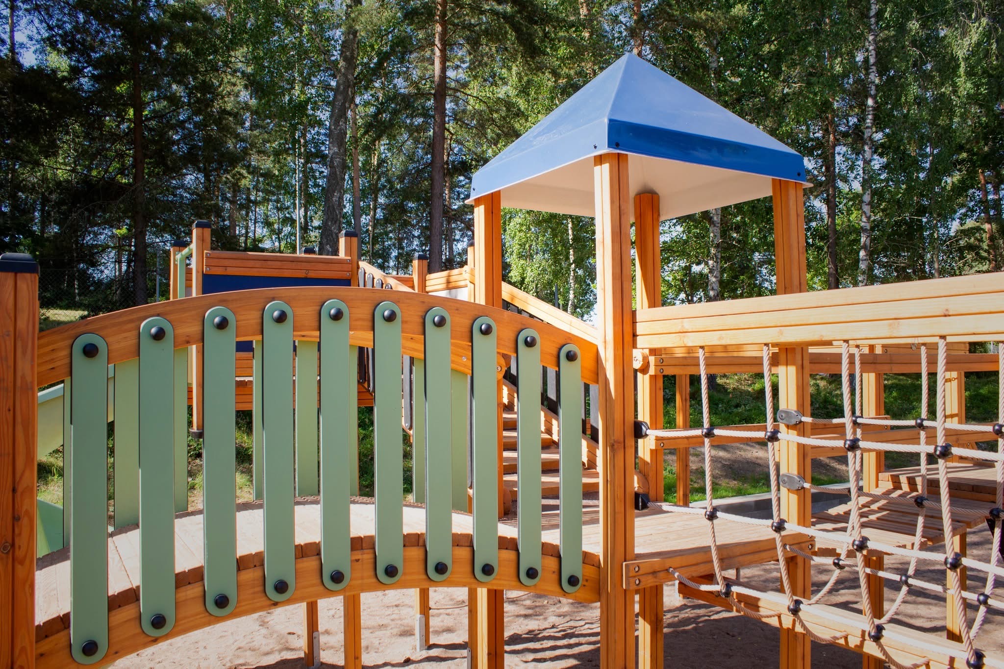 Lekplats i folkparken